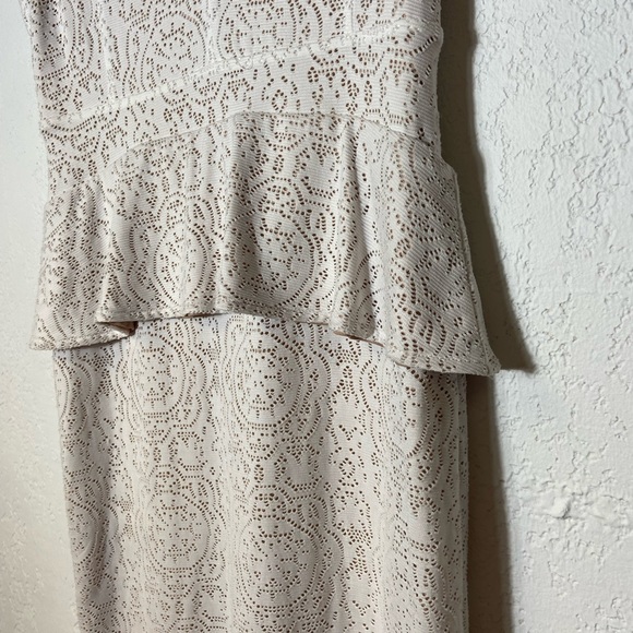 BCBG white lace dress - Picture 3 of 8